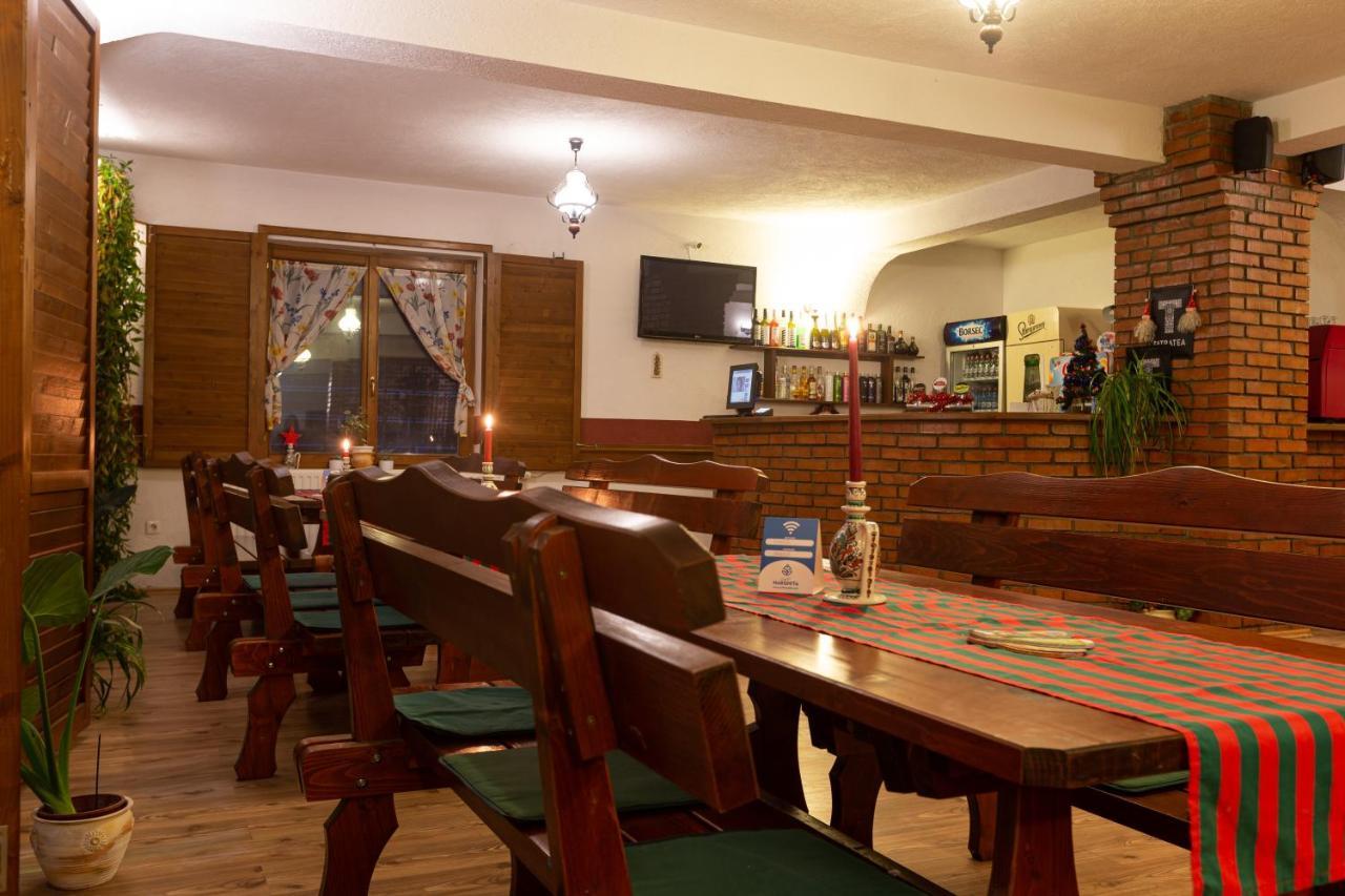 Pensiunea Si Restaurant Erdo オルドヘユ・セクイエスク エクステリア 写真